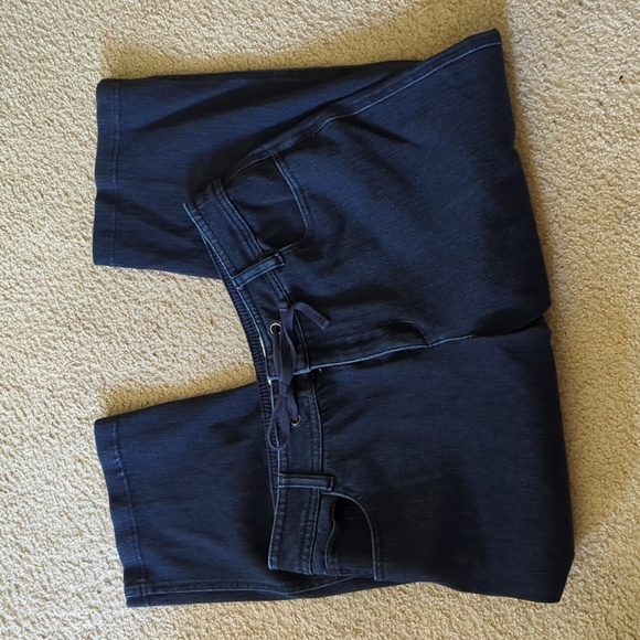 Coldwater Creek Natural Fit Denim Capri Pants Size 10 - Picture 1 of 7